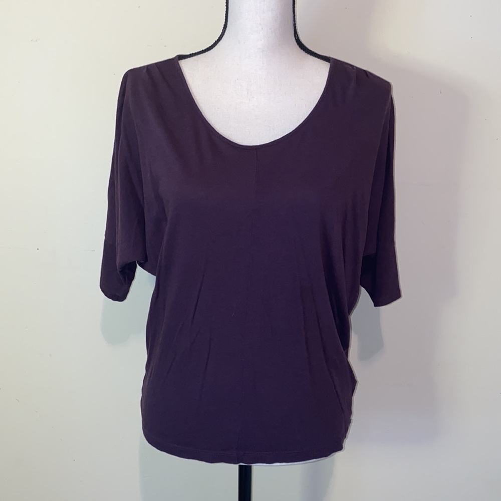 3/$15 SALE Express Top